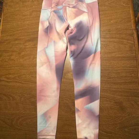 Sweaty Betty Pastel Pink and Blue Print Leggings, medium - Picture 5 of 7